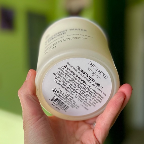 NEW 2 Wick Coconut Water + Orchid 14oz Glass Plant Wax Candle - Picture 5 of 6